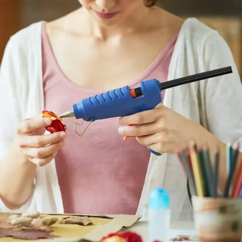 Black Hot Melt Glue Stick 7mm  - огляд і ціна Power Tools Wholesale
